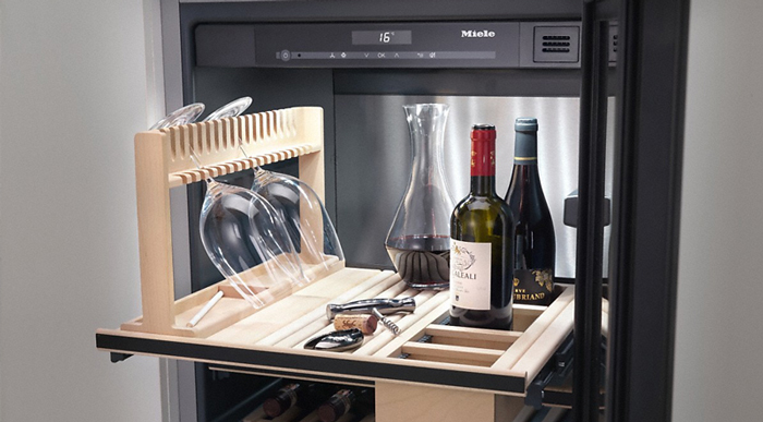 Integrated premium kitchen appliance